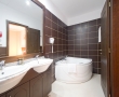 Baie cu jacuzzi